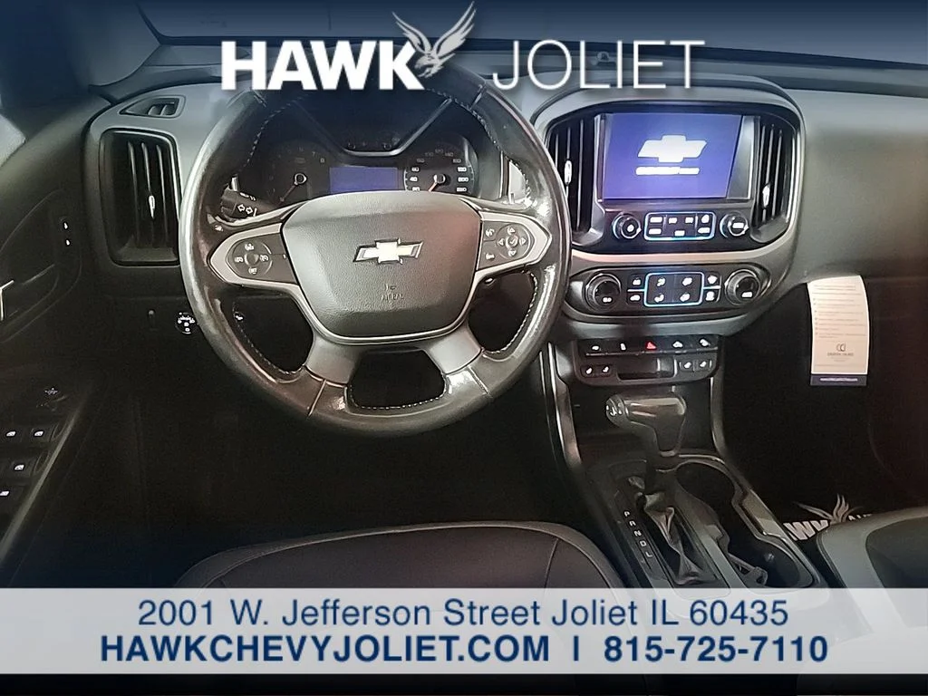 Used 2018 Gray Chevrolet Z71 image 14