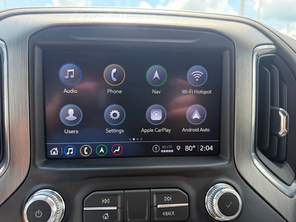 Used 2023 White GMC Denali image 12