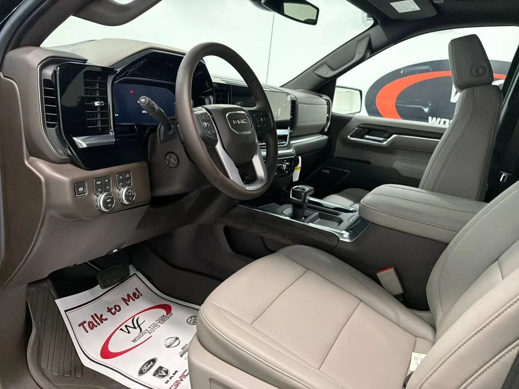 New 2026 Onyx Black GMC SLT image 12