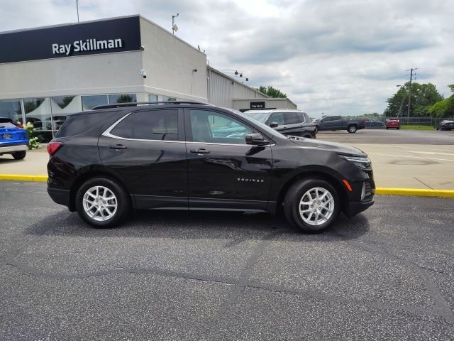 2022 Chevrolet Equinox LT - Photo 9