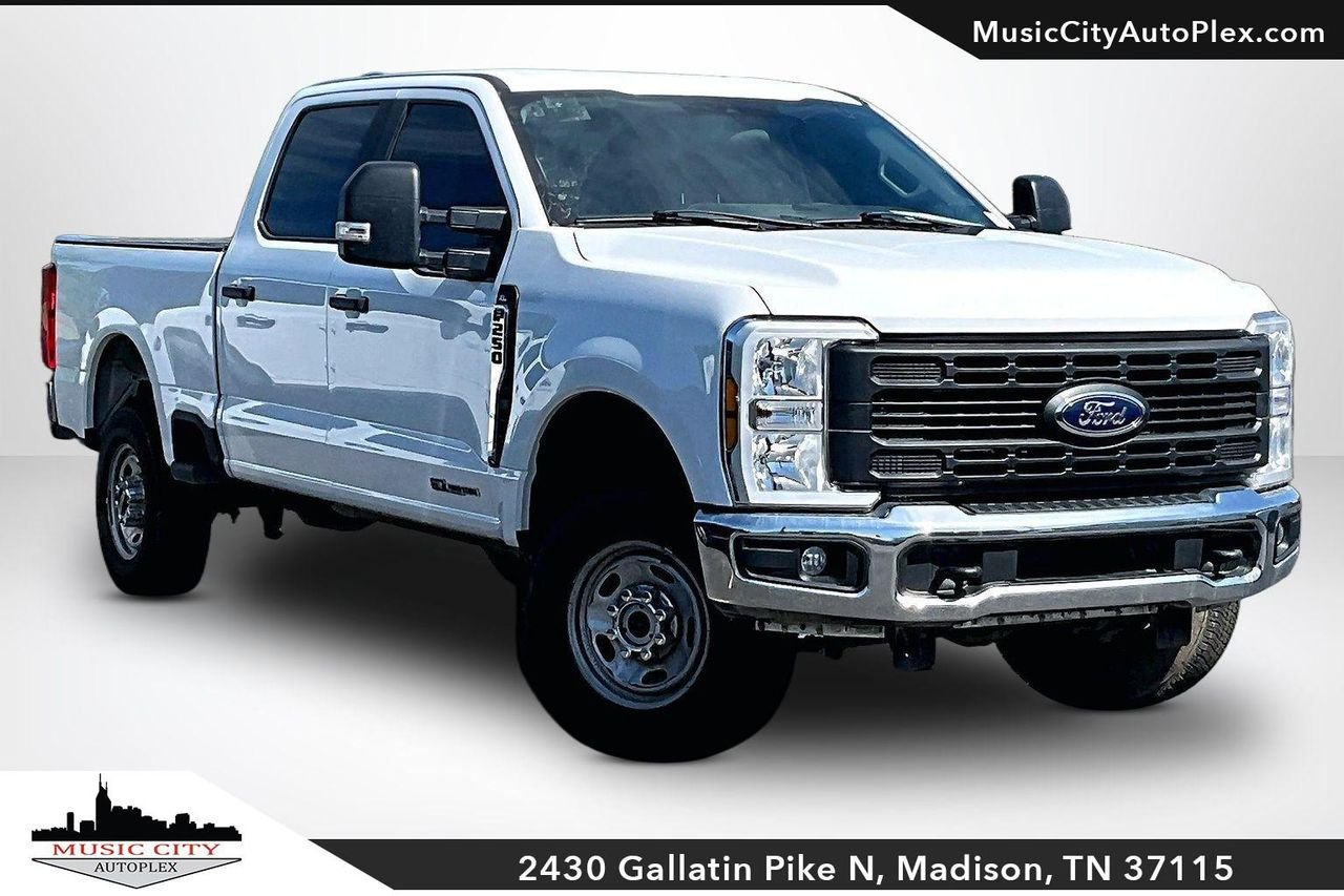 2024 Ford F-250 XL 4x4 Crew Cab 6-3/4' Box's photo