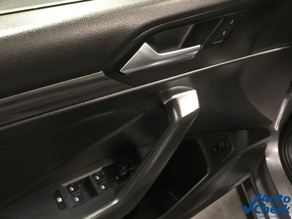 2019 Volkswagen Jetta SEL - Photo 20