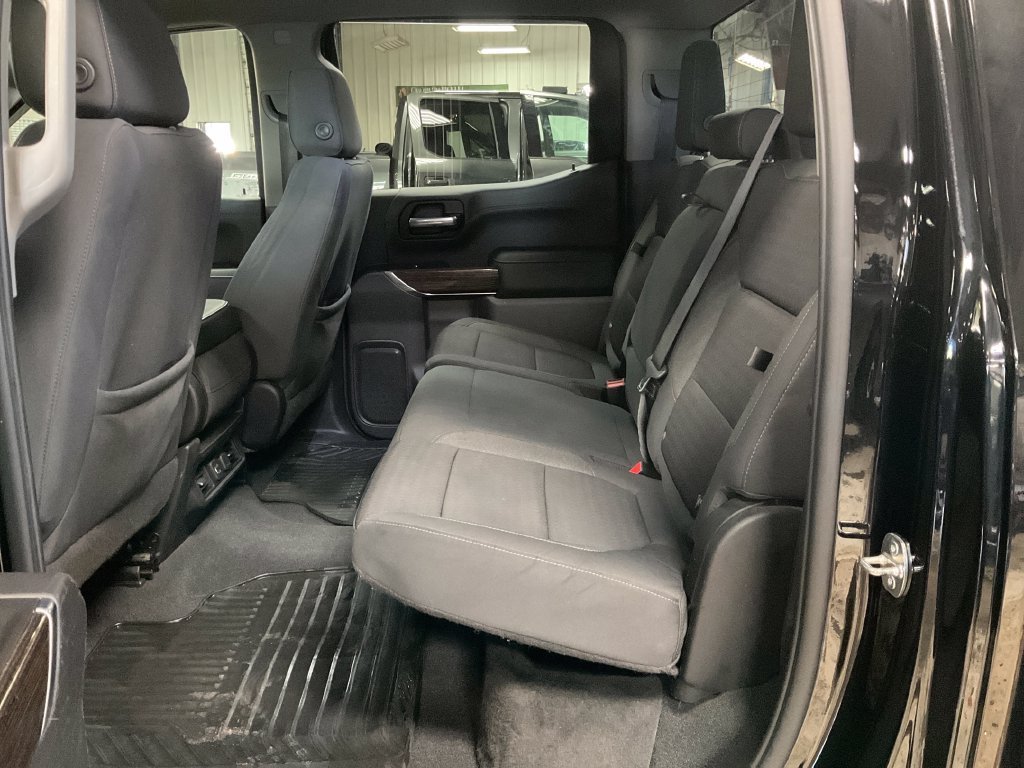 Used 2020 ONYX BLACK GMC Elevation image 21