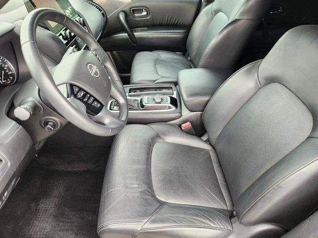 Used 2023 Super Black Nissan SL 4x2 image 12