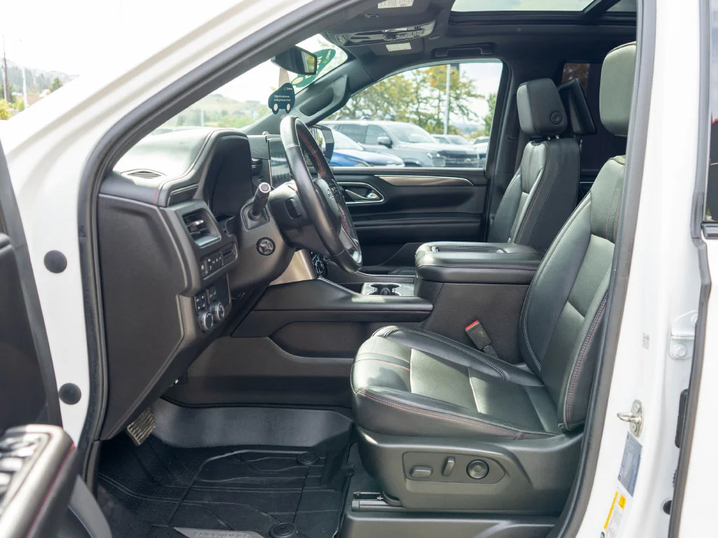 Used 2021 White Chevrolet RST image 12