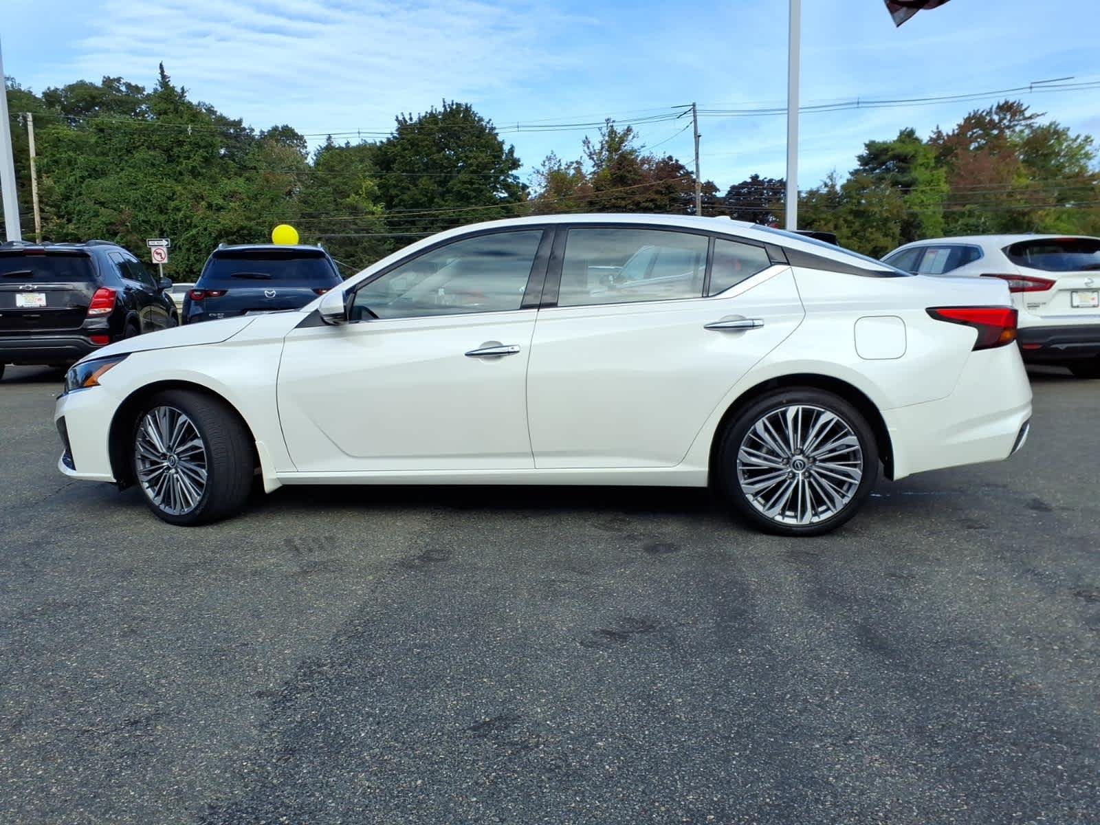 Certified Used 2024 Pearl White Tricoat Nissan 2.5 SL image 8