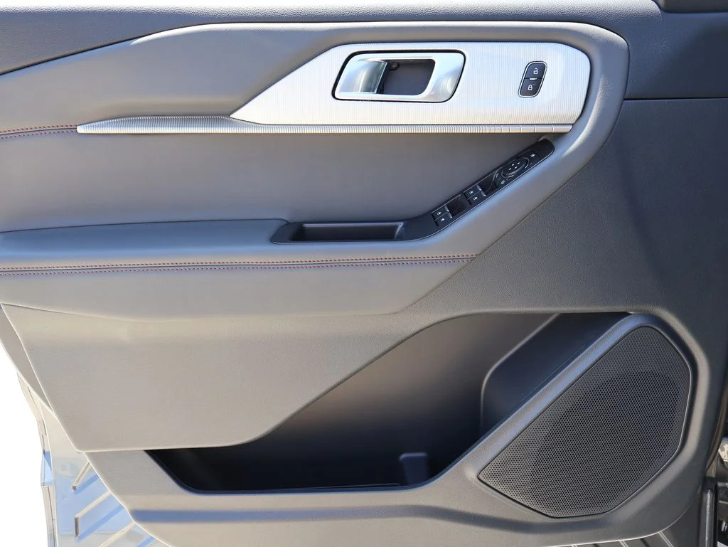 New 2026 Carbonized Gray Metallic Ford Active image 22