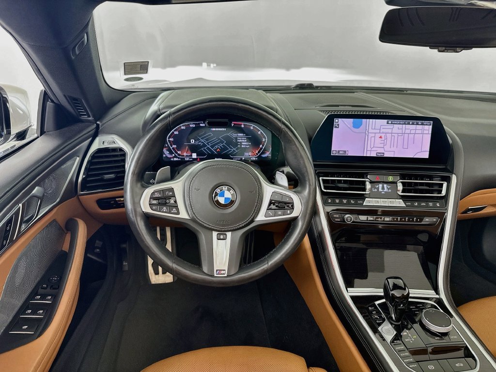 Used 2022 White BMW M850i xDrive image 22