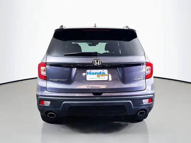 Used 2021 Modern Steel Metallic Honda Elite image 8