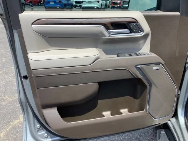 2026 GMC Sierra 1500 SLT - Photo 14