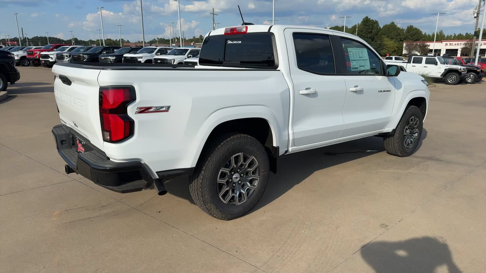 2026 Chevrolet Colorado Z71 - Photo 7