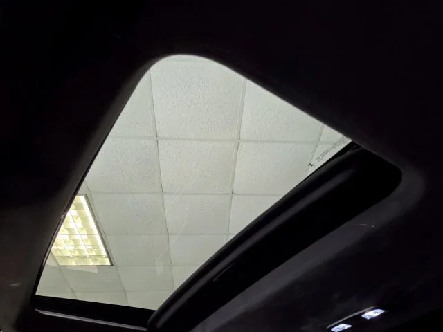 New 2026 Glacier White Tricoat GMC Denali Ultimate image 21