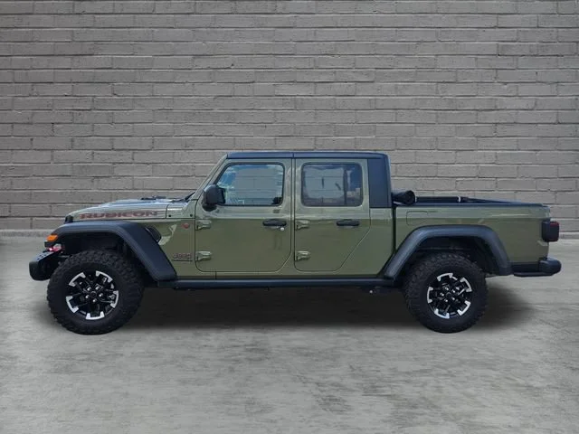 Used 2025 Green Jeep Rubicon image 2