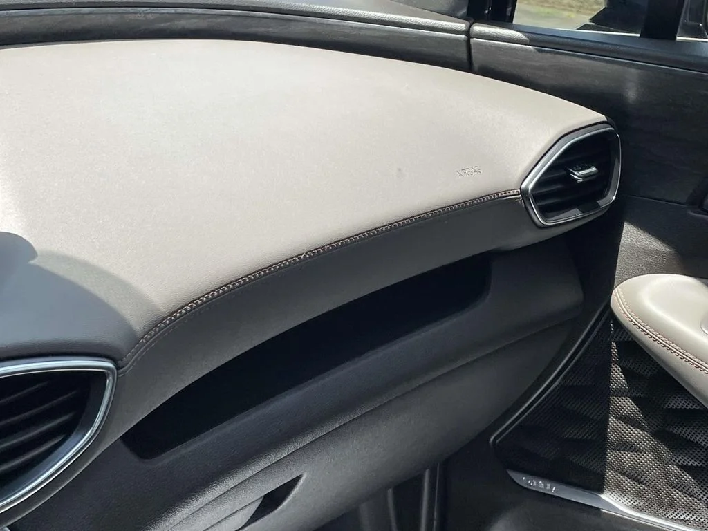 Used 2020 Blue Hyundai Limited image 33