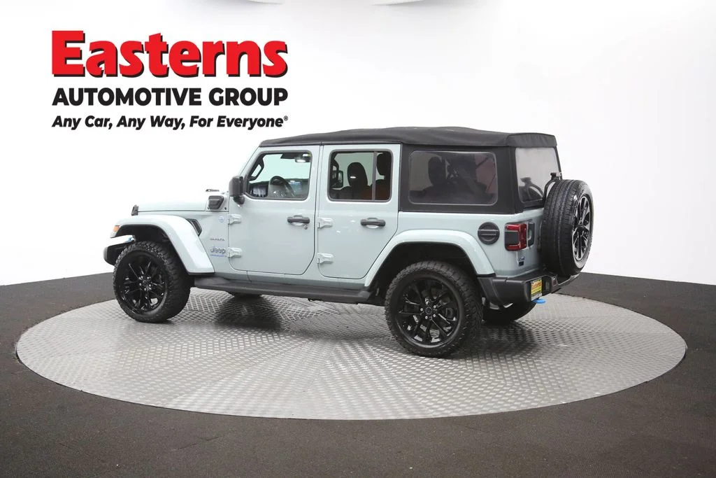 Used 2024 Gray Jeep Sahara 4xe image 62