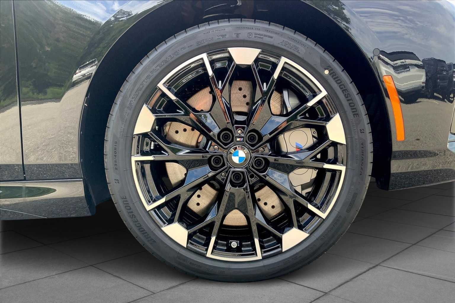 Used 2026 Black Sapphire Metallic BMW M235 xDrive image 11