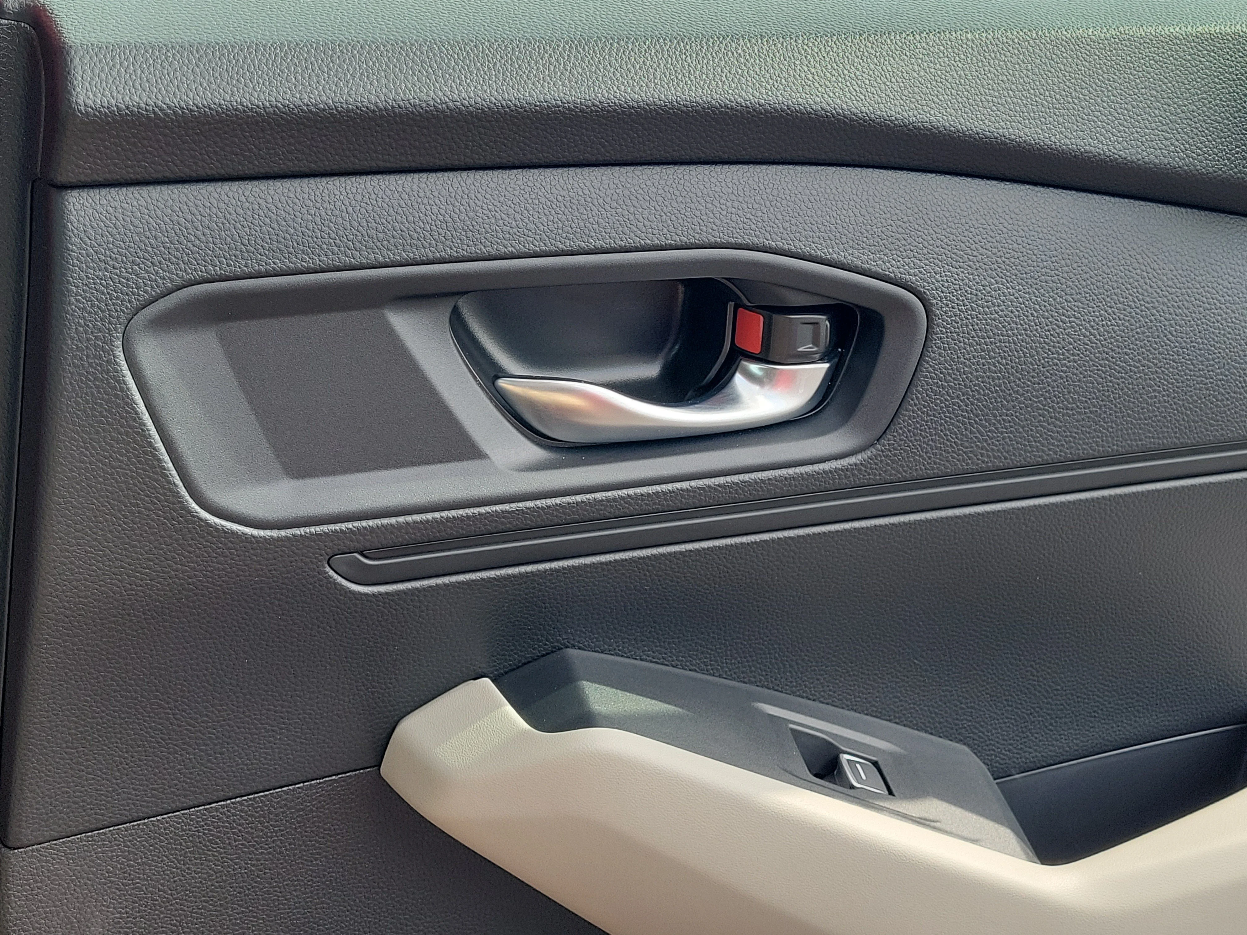 2025 Honda Accord SE - Photo 42