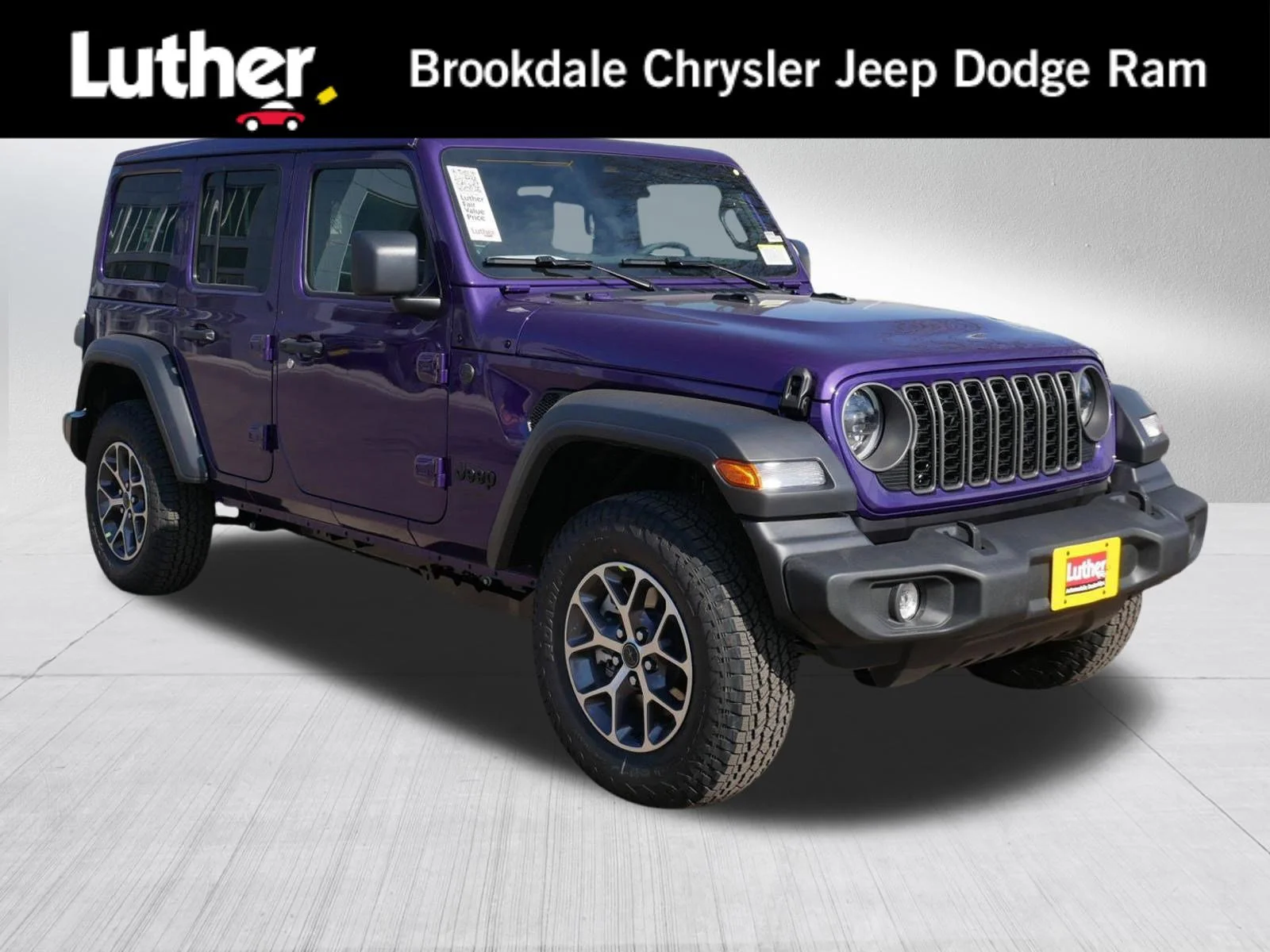 2026 Jeep Wrangler Sport S's photo