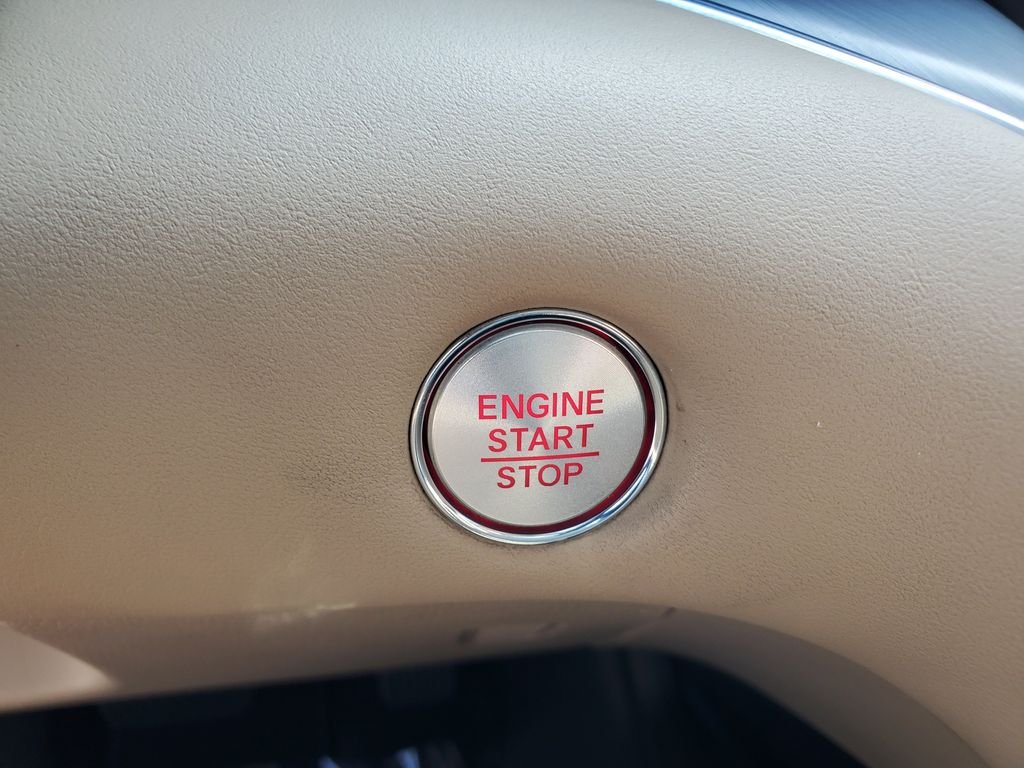 Used 2021 White Acura Technology Package image 27