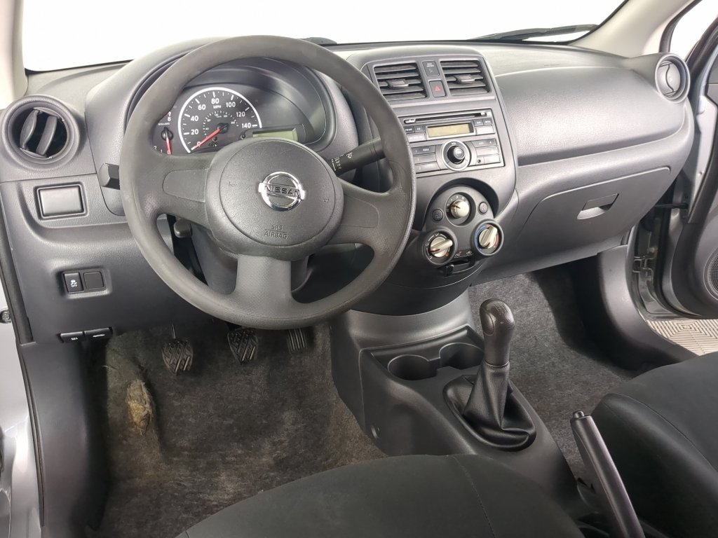 Used 2014 Magnetic Gray Nissan S image 14