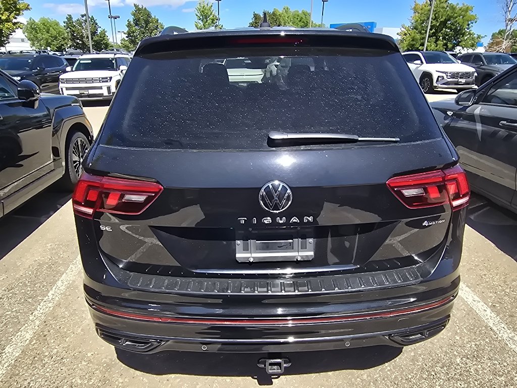 Used 2023 Deep Black Pearl Volkswagen SE R-Line Black image 5