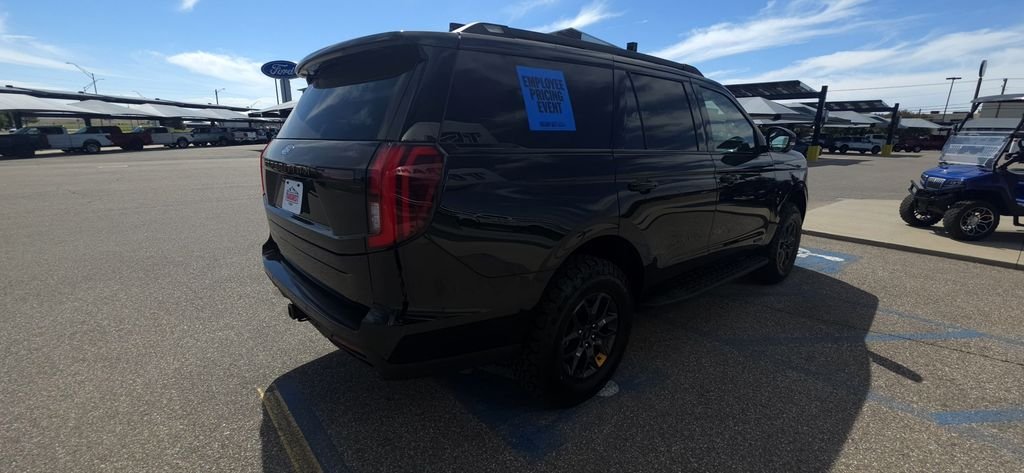 New 2026 Agate Black Metallic Ford Tremor® image 6