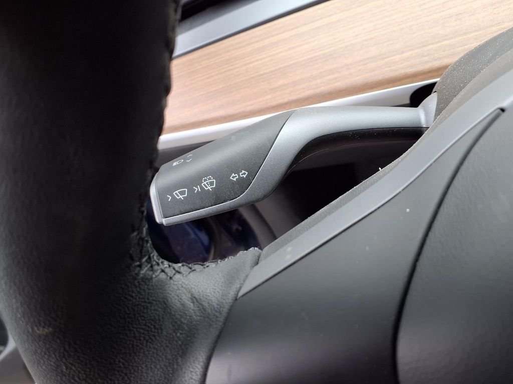 Used 2023  Tesla SR Plus image 8