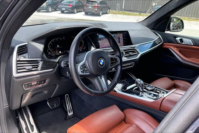 Used 2019 Gray BMW xDrive40i image 14