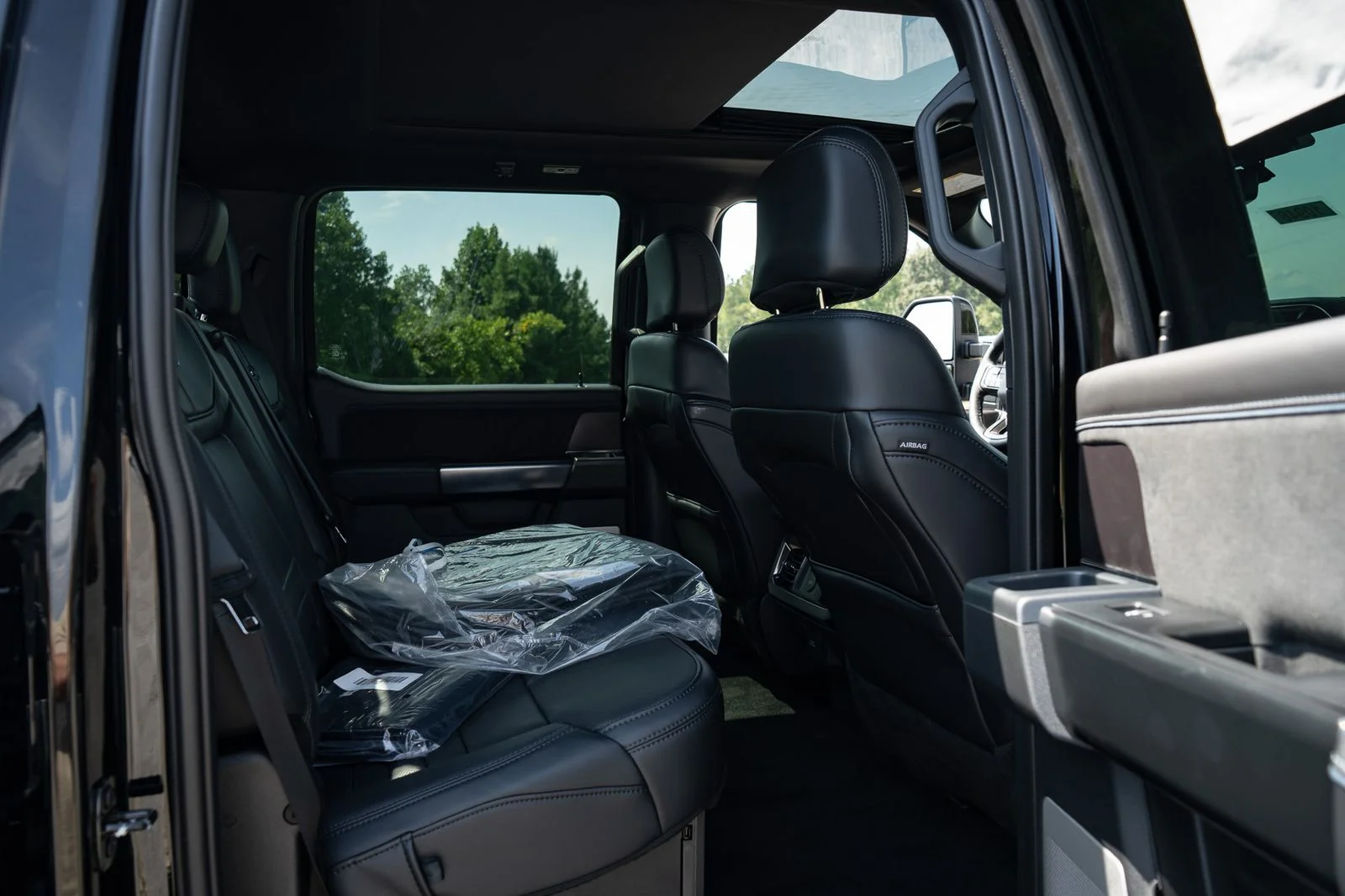 New 2026 Agate Black Metallic Ford F-350® Platinum® image 48