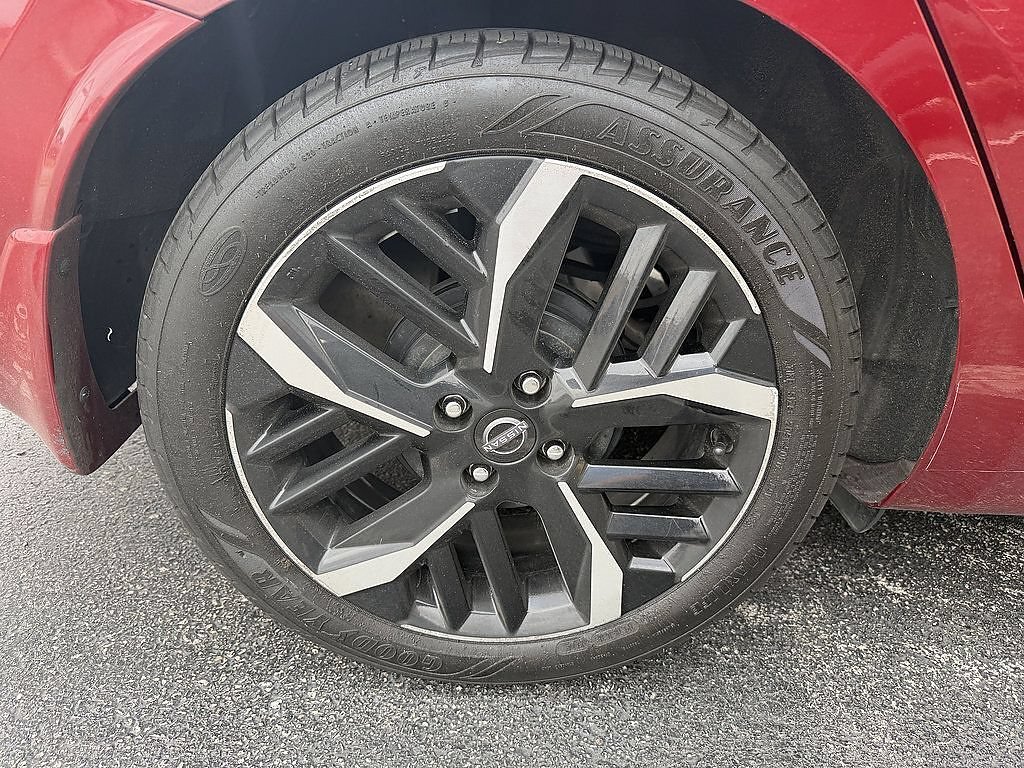 Used 2024 Scarlet Ember Tintcoat Nissan SR image 19