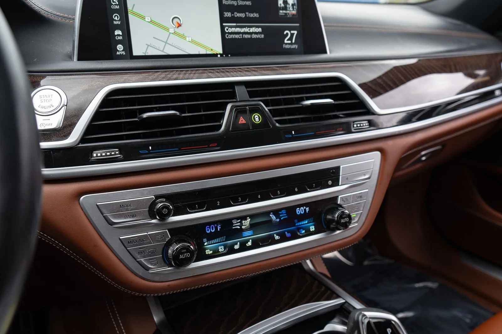 Used 2022 Gray BMW 750i xDrive image 42