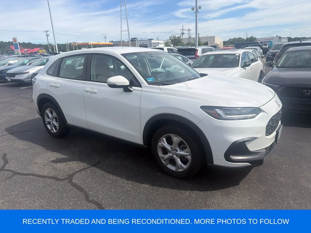 Used 2024 White Honda LX image 1