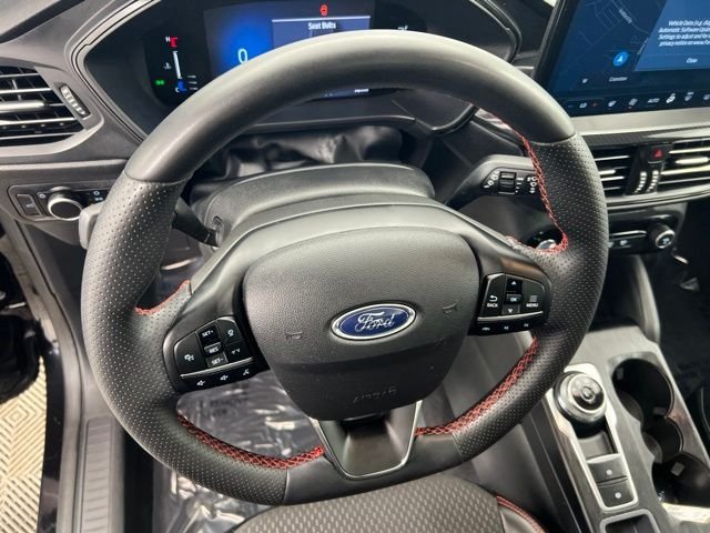 Used 2023 Black Metallic Ford ST-Line image 21