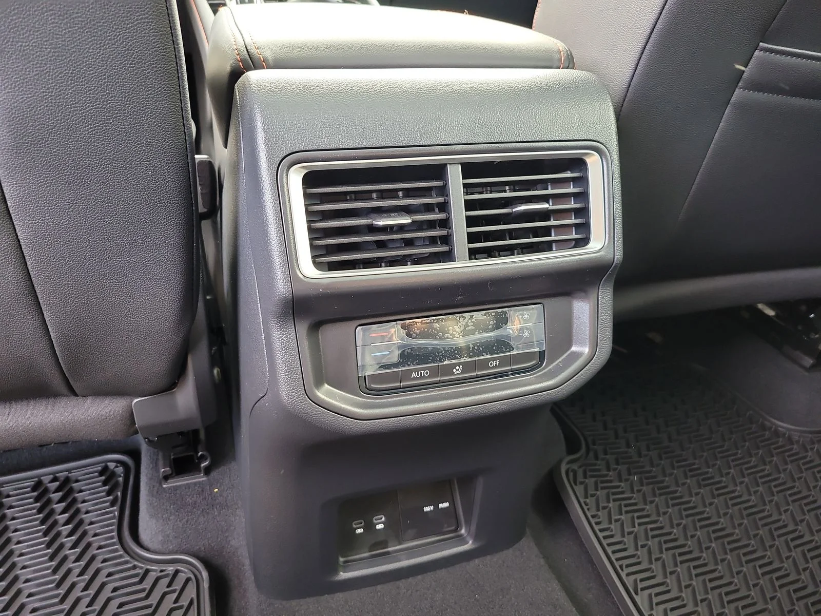 New 2026 Pure Gray Volkswagen 2.0T Peak Edition image 14