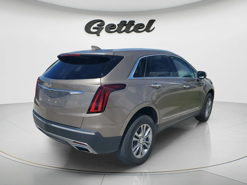 Used 2023 LATTE METALLIC Cadillac FWD Premium Luxury image 3