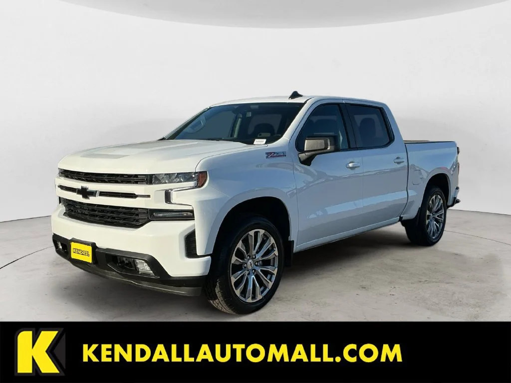 Used 2021 SUMMIT WHITE Chevrolet RST image 1