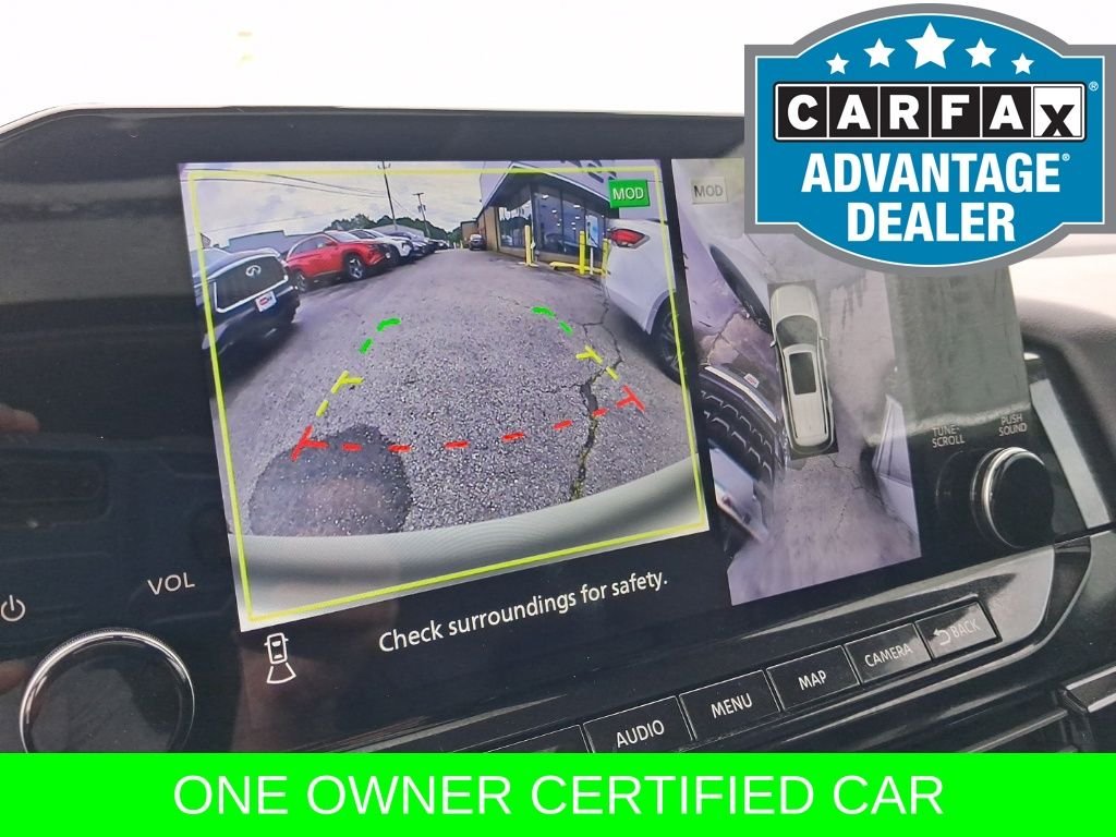 Used 2023 White Nissan Platinum image 26