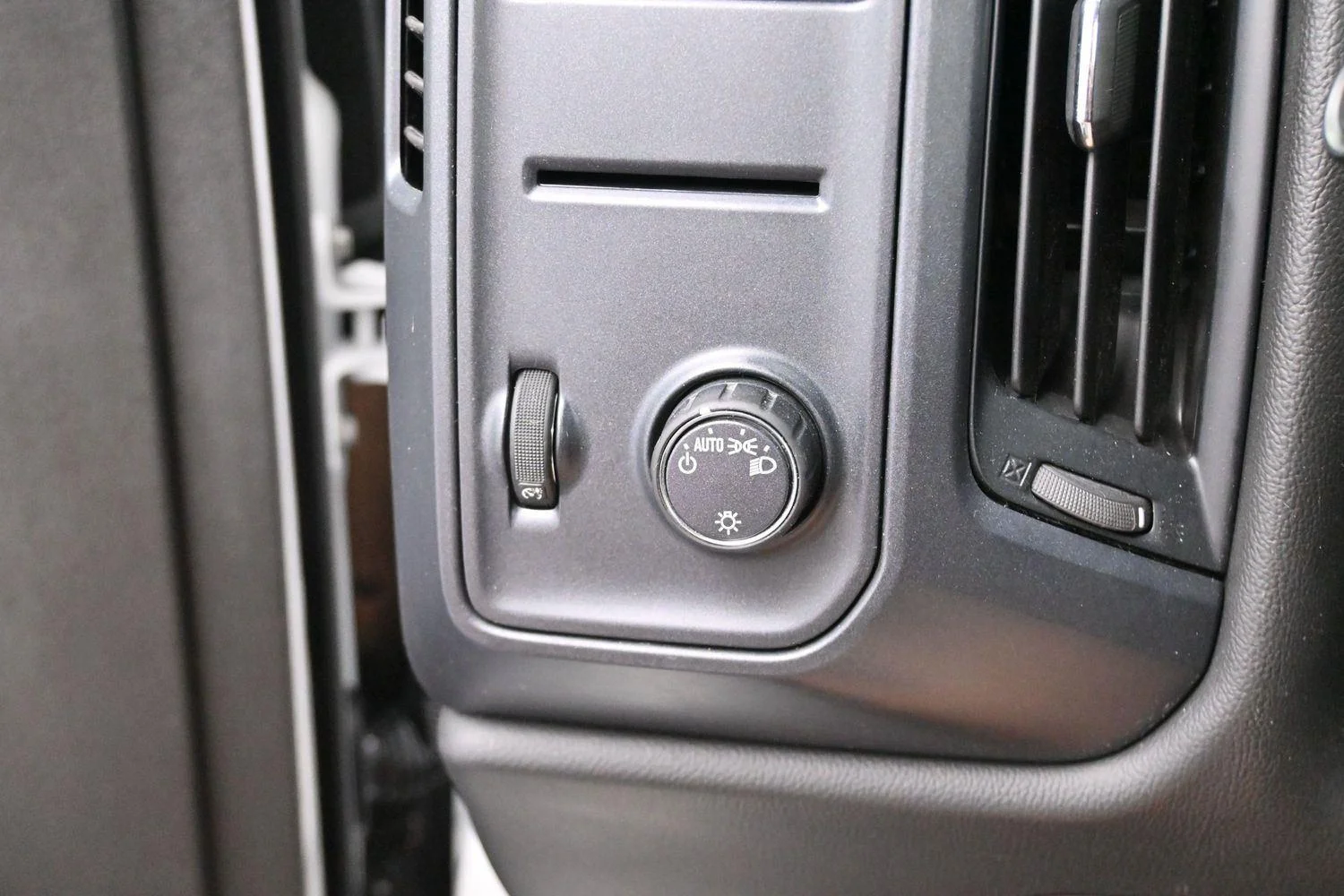 Used 2018 SUMMIT WHITE Chevrolet Work Truck image 23