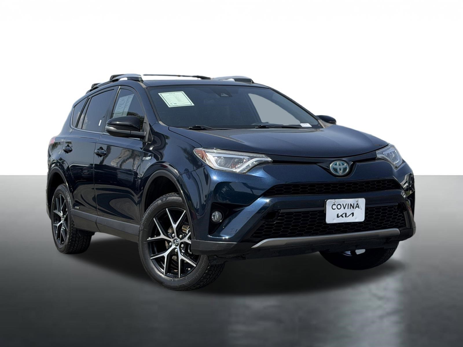 2017 Toyota RAV4 Hybrid SE AWD's photo