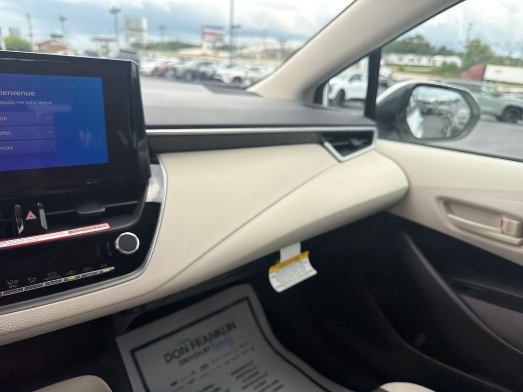 New 2026 White Toyota LE image 17