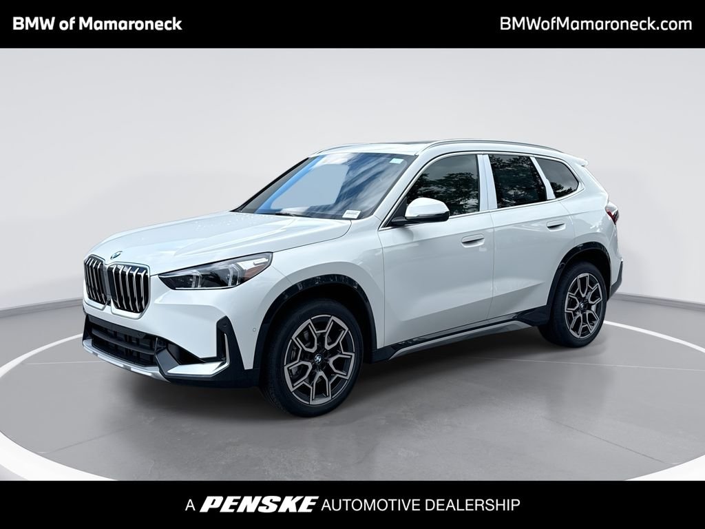 New 2026 Alpine White BMW xDrive28i image 1