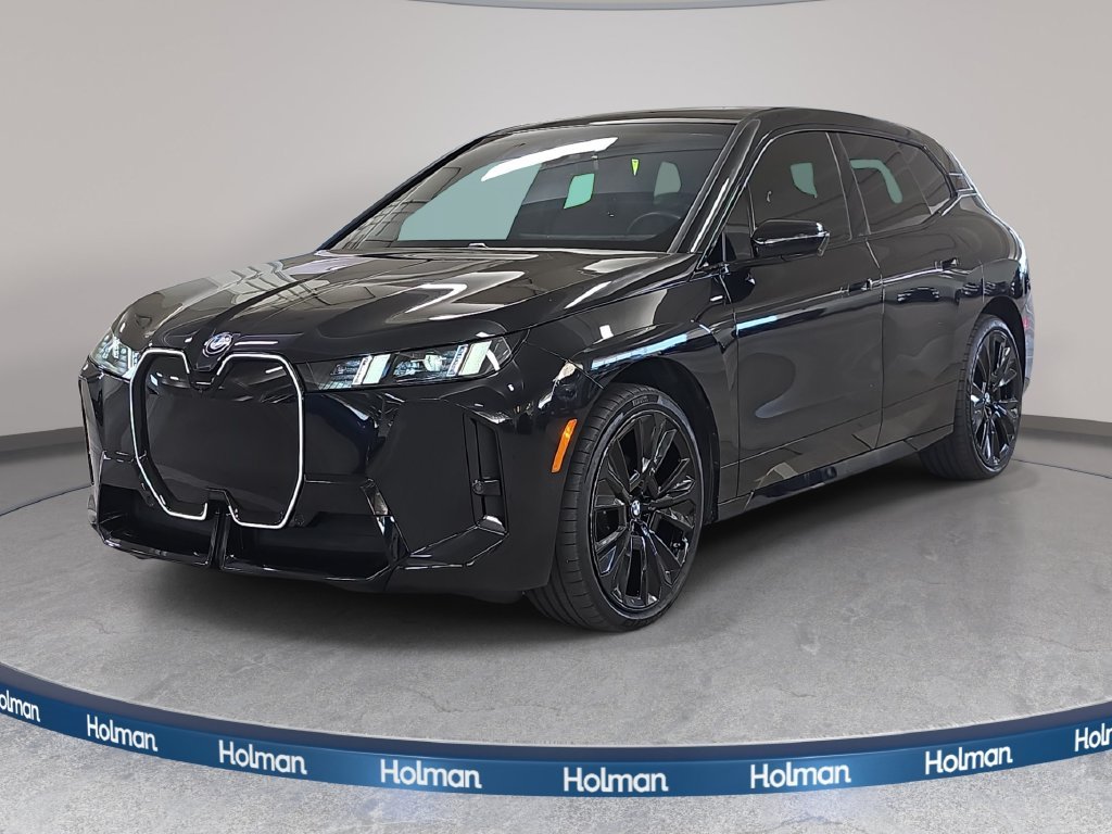 Used 2026 Black Sapphire Metallic BMW xDrive45 image 1