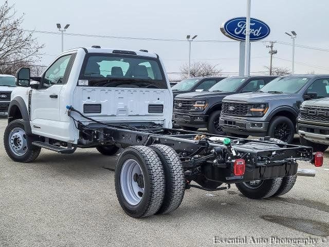2024 Ford F-550 Super Duty Chassis Cab XL - Photo 30