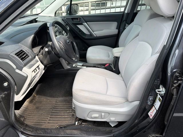 Used 2015 Dark Gray Metallic Subaru 2.5i Premium image 2