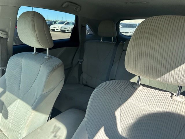 Used 2009  Toyota Base image 20