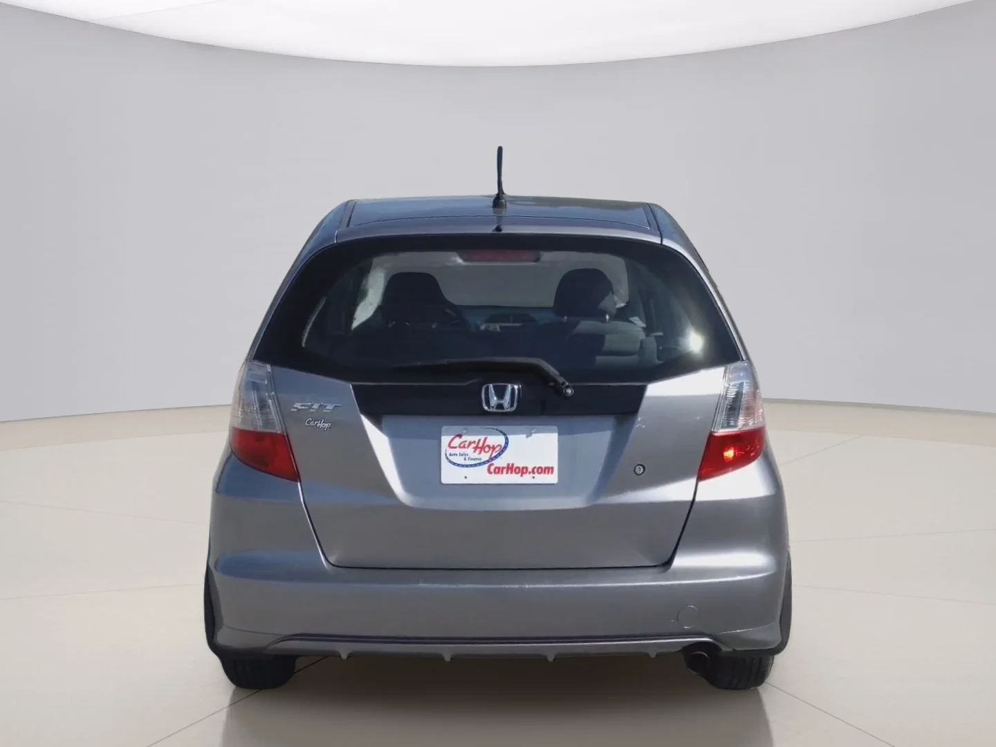 Used 2010 White Honda SUV image 4