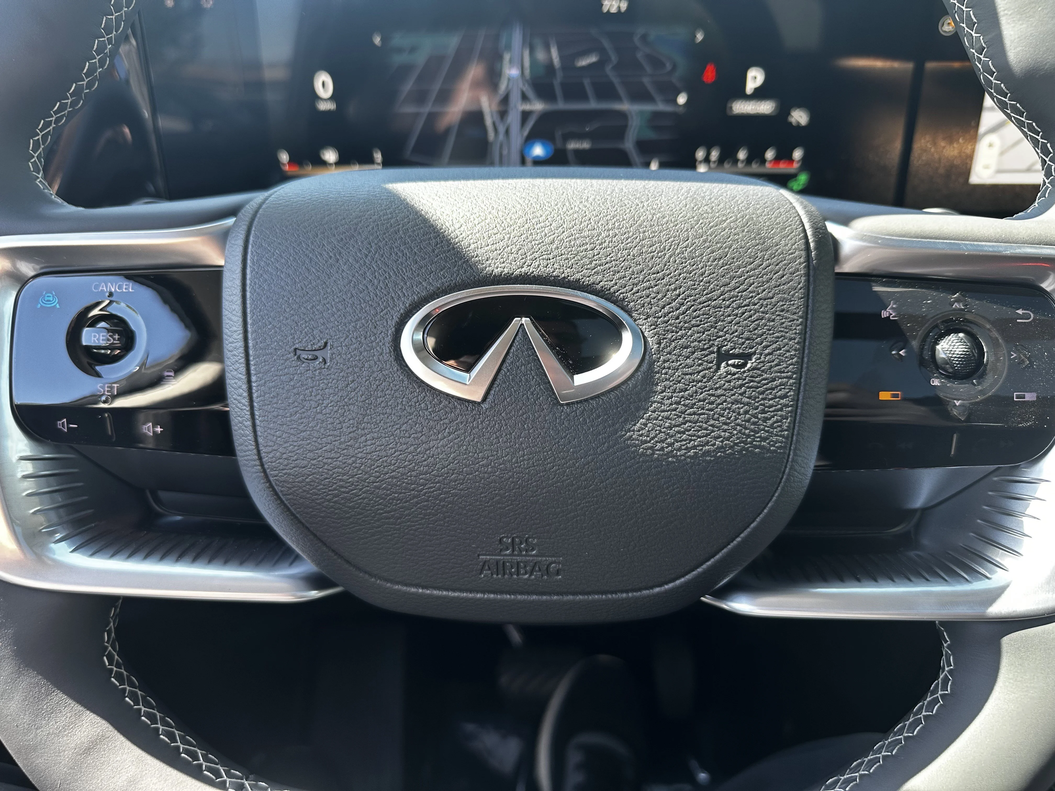 New 2026 DYNAMIC METAL INFINITI Luxe 4WD image 18