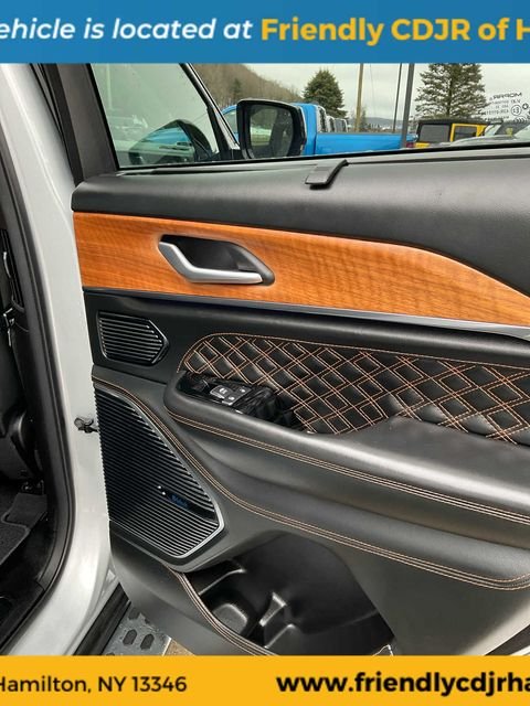 Used 2024 Silver Jeep Summit Reserve image 47