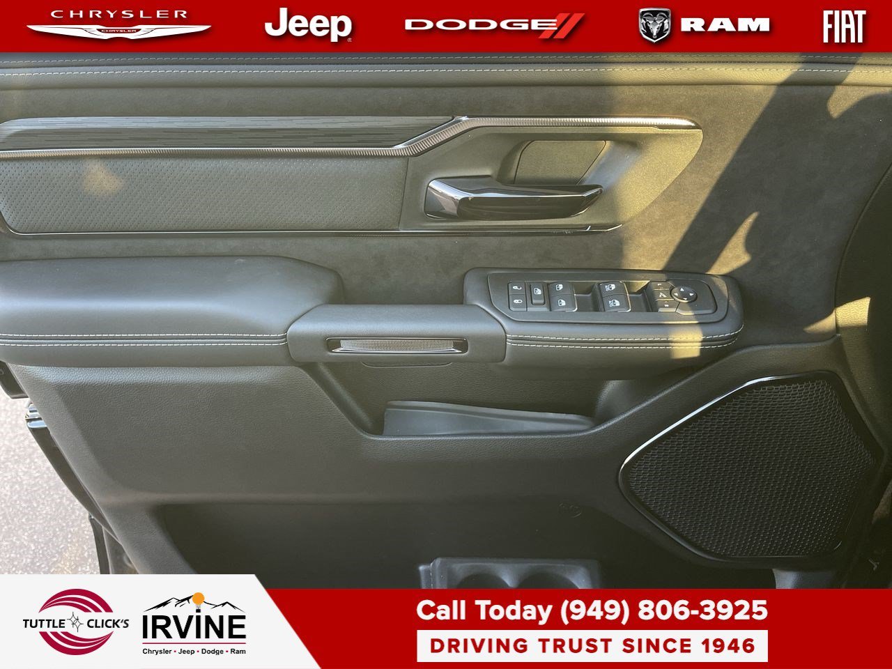 New 2026 Diamond Black Crystal Pearl-Coat Exterior Paint RAM RHO image 20