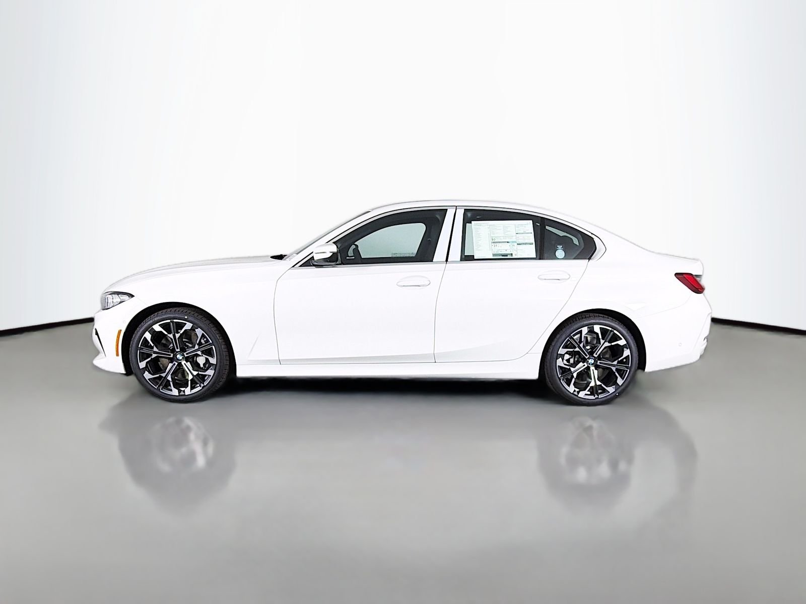 New 2026 Alpine White BMW 330i image 4